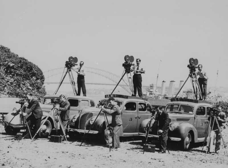 Movietone news field staff Sydney, 1938